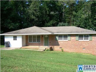 1006 Cherry St, Weaver, AL 36277