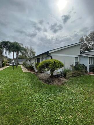 4267 Willow Brook Cir, West Palm Beach, FL 33417