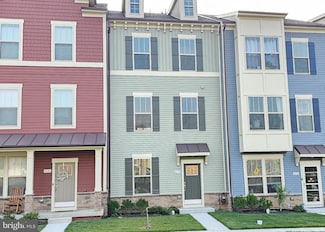 8650 Satinwood Dr, Frederick, MD 21704