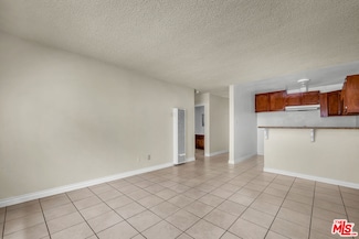 1095 W 39th St Unit 30, Los Angeles, CA 90037