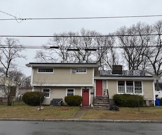 1796 Locust St, Fall River, MA 02723