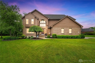 10550 Willow Brook Rd, Dayton, OH 45458