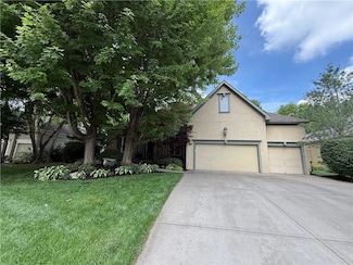 14810 Sherwood St, Leawood, KS 66224