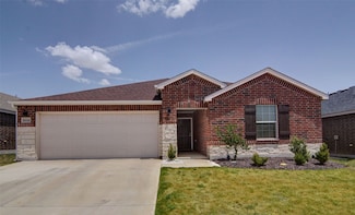 6044 Misty Breeze Dr, Fort Worth, TX 76179