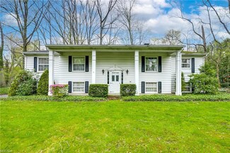 2921 Sherbrook Dr, Uniontown, OH 44685