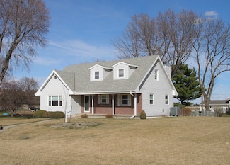 7905 Doug St, Kearney, NE 68845