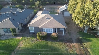 102 E Willamette Ave, Fresno, CA 93706