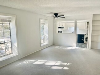 5212 Fleetwood Oaks Ave Unit 201 Bldg G, Dallas, TX 75235