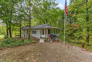 9126 Walnut Dowler Rd, Logan, OH 43138