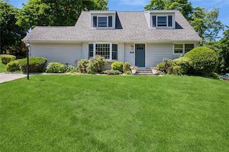 130 Rita Dr, Cortlandt Manor, NY 10567