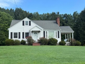 1545 Chalk Level Rd, Chatham, VA 24531