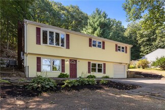 868 Greenville Ave, Johnston, RI 02919
