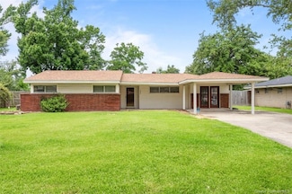 322 Rio Hondo St, Sulphur, LA 70663
