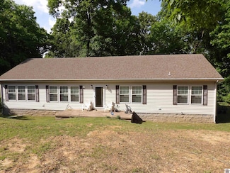641 Oakley Rd, Benton, KY 42025
