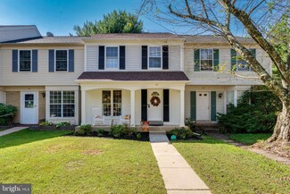 32 Capricorn Ct, Derwood, MD 20855