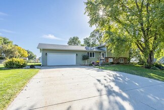 8661 36th Ave, Columbus, NE 68601