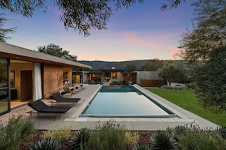 1491 Canada Ln, Woodside, CA 94062
