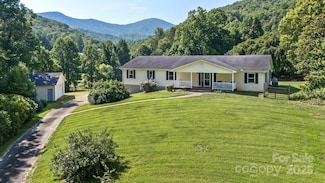 170 Beaverdam Loop Rd, Candler, NC 28715