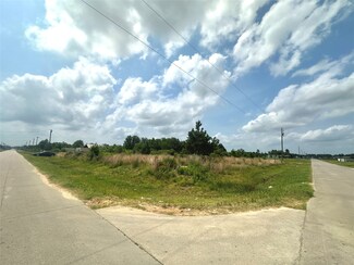 3565 Road 3560, Cleveland, TX 77327