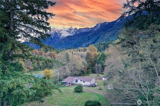 37402 State Route 530 NE, Arlington, WA 98223