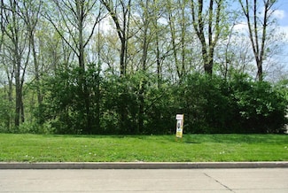 208 Whitetail Dr, Columbia, MO 65202
