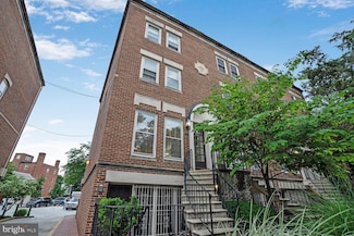 244 Maryland Ave NE Unit A, Washington, DC 20002