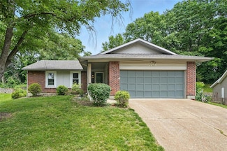 631 Applecross Ct, Ballwin, MO 63021