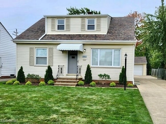 15812 Northwood Ave, Maple Heights, OH 44137