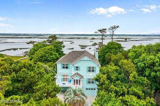 9920 Bluff Rd, Emerald Isle, NC 28594