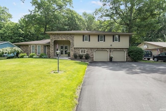 54438 Old Bedford Trail, Mishawaka, IN 46545
