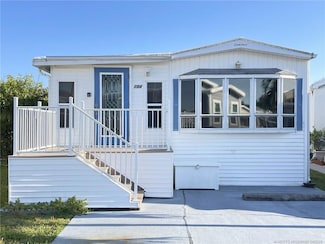 194 Nettles Blvd, Jensen Beach, FL 34957