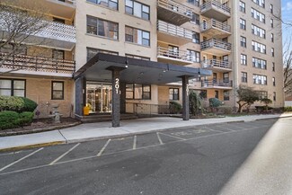 201 St Pauls Ave Unit 5W, Jersey City, NJ 07306