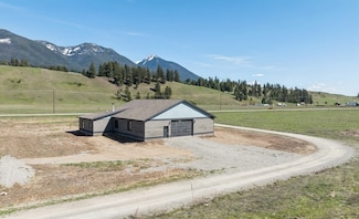 22 Moraine Dr N, Eureka, MT 59917