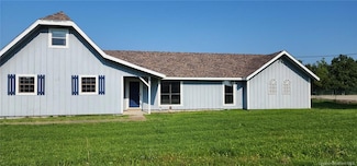 1320 Horseshoe Ln, Hackberry, LA 70645