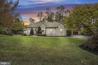 600 Musket Ct, Lewisberry, PA 17339