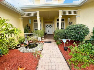 224 NW Pleasant Grove Way, Port Saint Lucie, FL 34986
