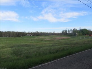 11621 Geib Ave NE, Hartville, OH 44632