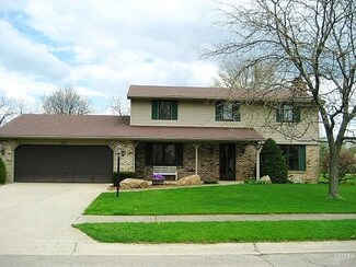 920 Pinehurst Dr, Fort Wayne, IN 46815