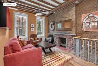 352 W 12th St Unit MAISONETTE, New York, NY 10014