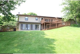 10866 Ellingwood Ave NW, Maple Lake, MN 55358
