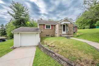 6109 Roy St, Finleyville, PA 15332