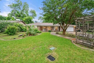 128 Peyton Place, Arlington, TX 76010