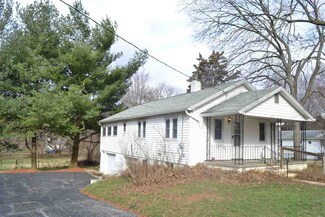 2634 S Milton Dr, Bloomington, IN 47403