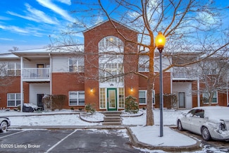 8001 Magnolia Ridge Ct Unit 201, Louisville, KY 40291
