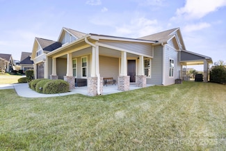 1132 Cades Ct, Denver, NC 28037