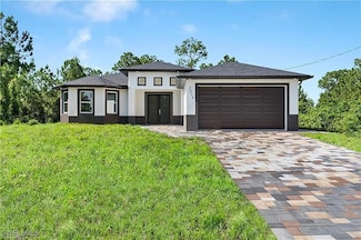 6029 Joplin Ave, Fort Myers, FL 33905