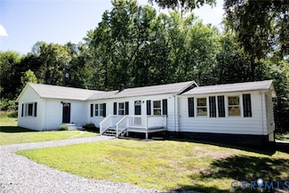 3153 W 3rd St, Farmville, VA 23901