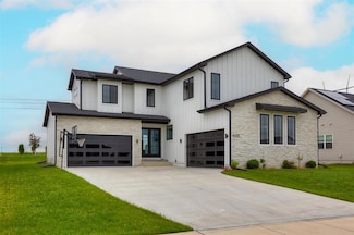 14725 Stonecrop Dr, Urbandale, IA 50111