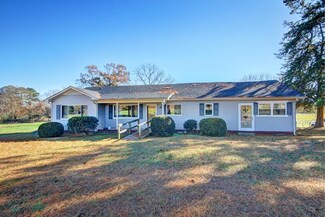 5611 Silk Hope Gum Springs Rd, Siler City, NC 27344
