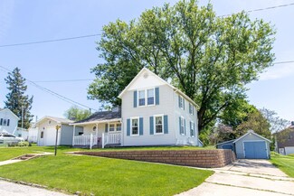 205 W Prospect St, South Wayne, WI 53587